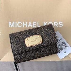 MICHAEL Michael Kors Bown Flap Coin Purse